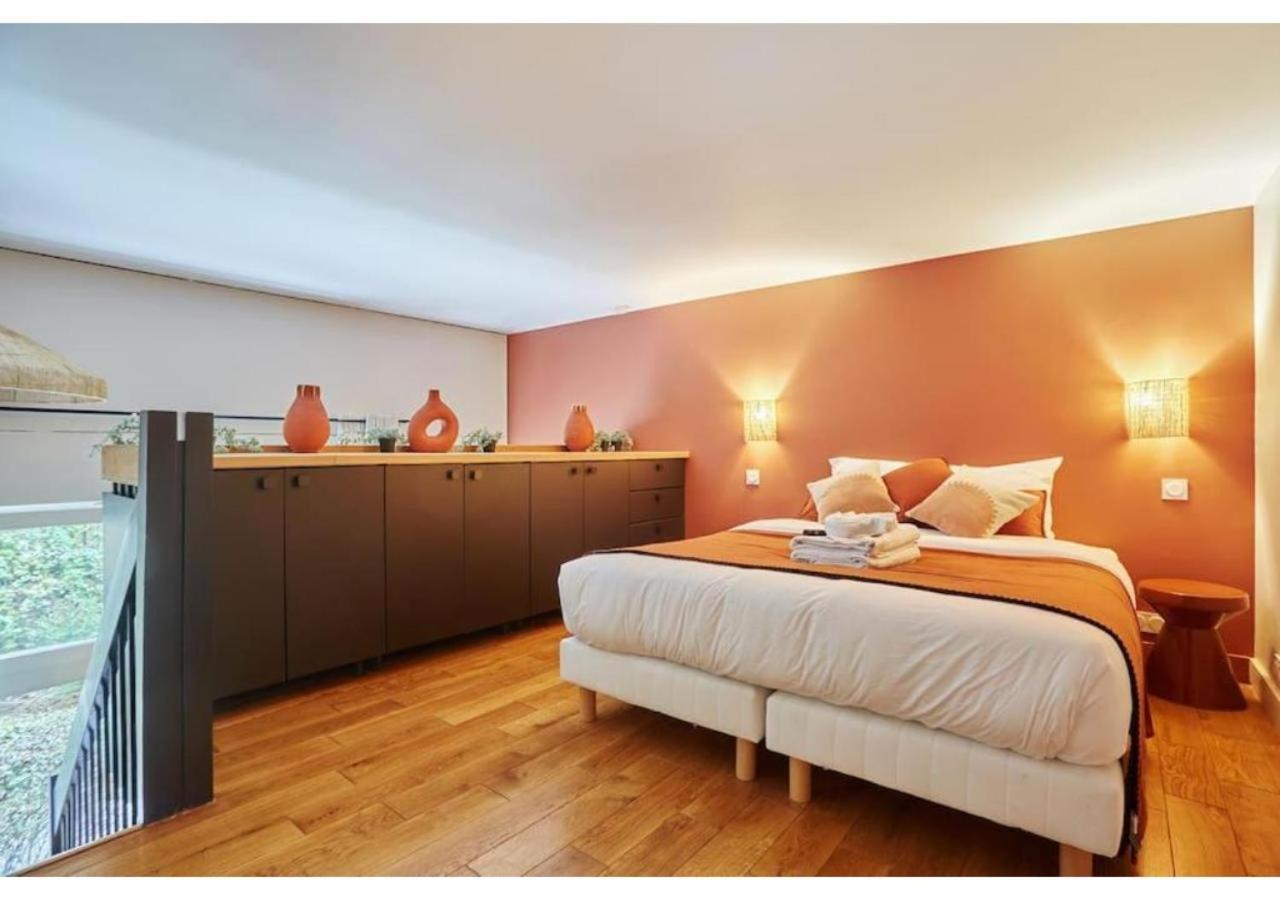 Appartement Le Marais Place Des Vosges By Prestige Parijs